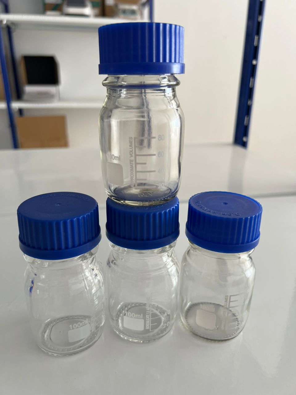 Flacon Iso en verre clair avec bouchon JOANLAB